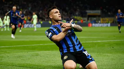 Rekora ortak oldu: Lautaro Martinez dev maçta tarihe geçti