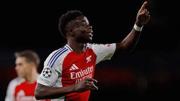 Londra'da Saka'nın gecesi: Arsenal, Monaco'yu 3'ledi