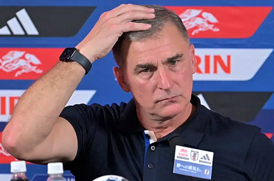 Stefan Kuntz kümede kalmaya oynayan takıma imza atıyor - 3