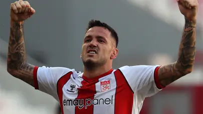 Sivasspor'da 3 futbolcuya milli davet