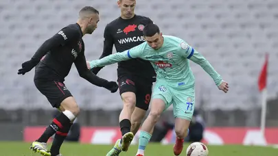 Fatih Karagümrük, Çaykur Rizespor'u 4'ledi