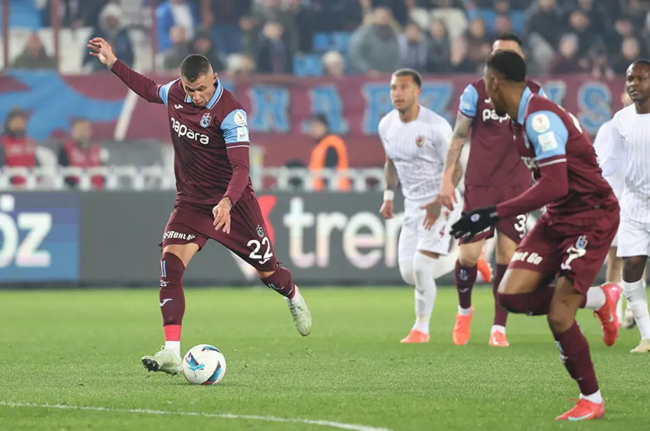 Trabzon'da tepki büyük: "Formaları çıkarın bu şehri terk edin" - 3