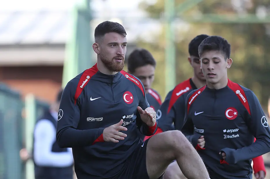 Beşiktaş'ta Salih Özcan gelişmesi: Yeni hamle geliyor - 4 Beşiktaş'ta Salih Özcan gelişmesi: Yeni hamle geliyor - 4