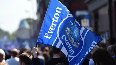 Everton'a puan silme cezası: Premier Lig'de yerleri değişti