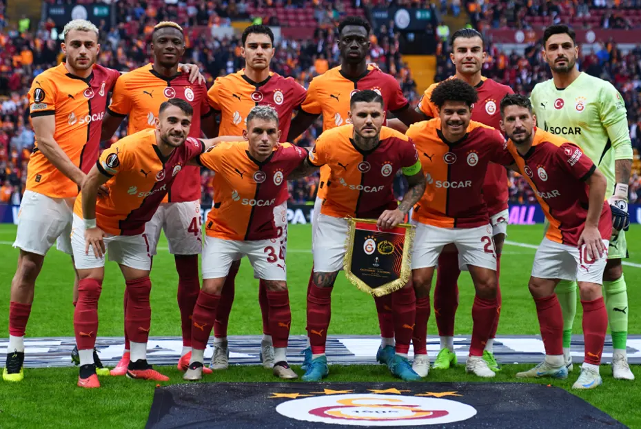"Bu takımın tek bir sorunu var" | Spor yazarları, Galatasaray için ne dedi? - 5 "Bu takımın tek bir sorunu var" | Spor yazarları, Galatasaray için ne dedi? - 5