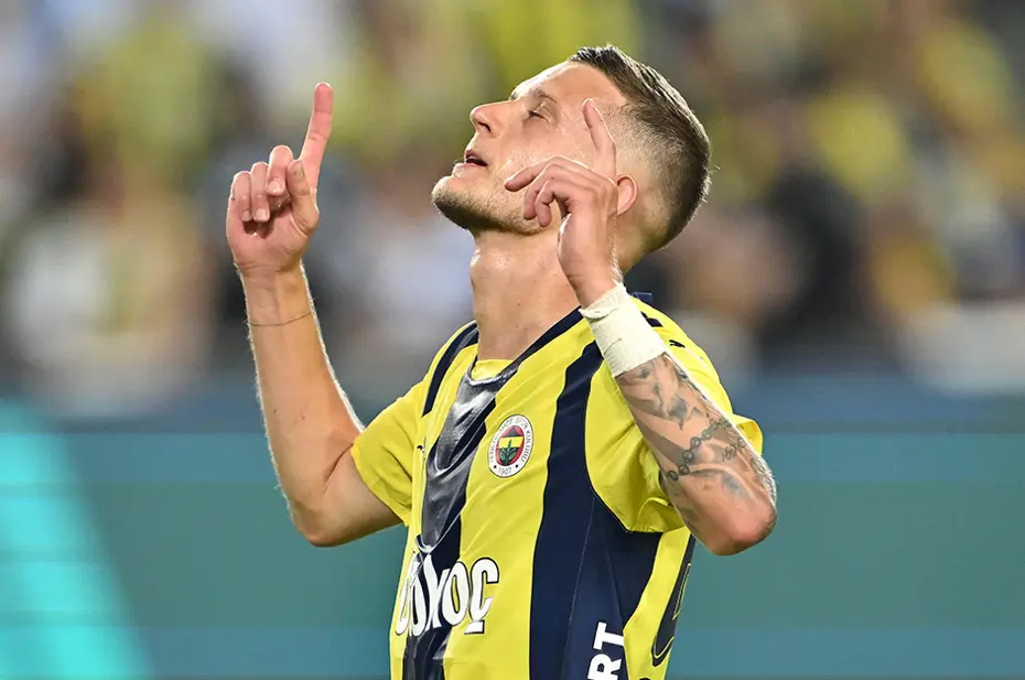 Ferdi Kadıoğlu'nun ayrılığı sonrası Süper Lig'in en değerli futbolcusu değişti - 11 Ferdi Kadıoğlu'nun ayrılığı sonrası Süper Lig'in en değerli futbolcusu değişti - 11
