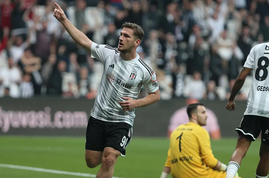 Semih Kılıçsoy'dan EURO 2024 itirafı: "O pozisyon içimde kaldı" - 11 Semih Kılıçsoy'dan EURO 2024 itirafı: "O pozisyon içimde kaldı" - 11