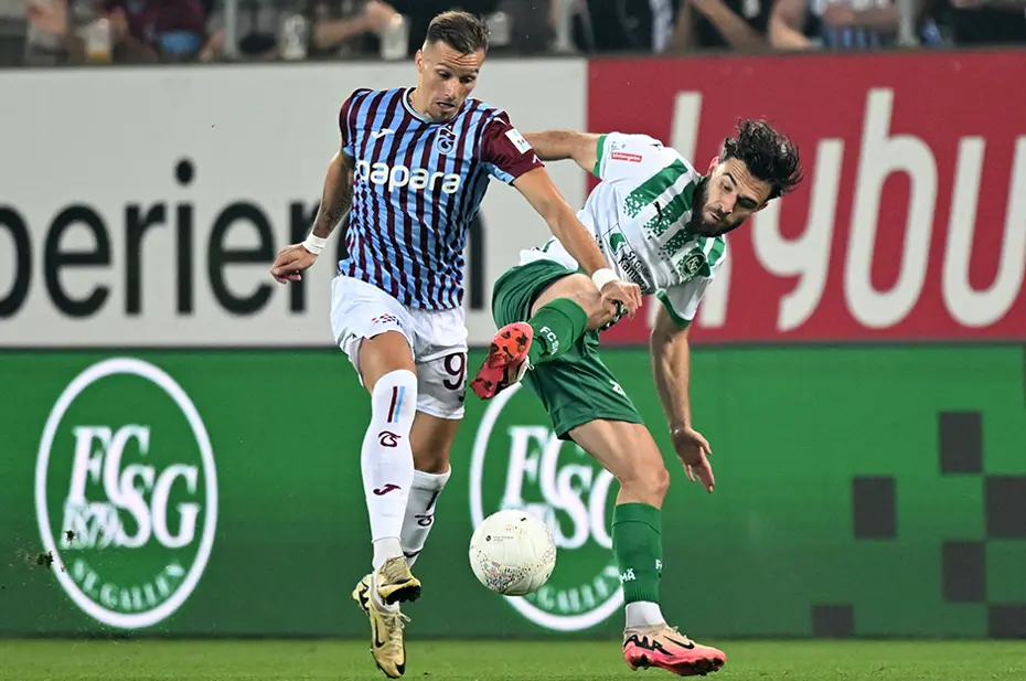 "Avcı ters köşe yaptı" | Spor yazarları, St. Gallen-Trabzonspor maçını değerlendirdi - 6