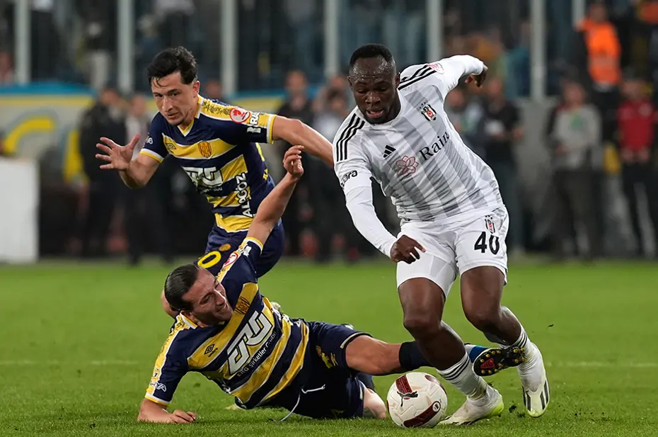 "Kısaca sorarsam; Peki ama neden?" | Spor yazarları Beşiktaş için ne dedi? - 4