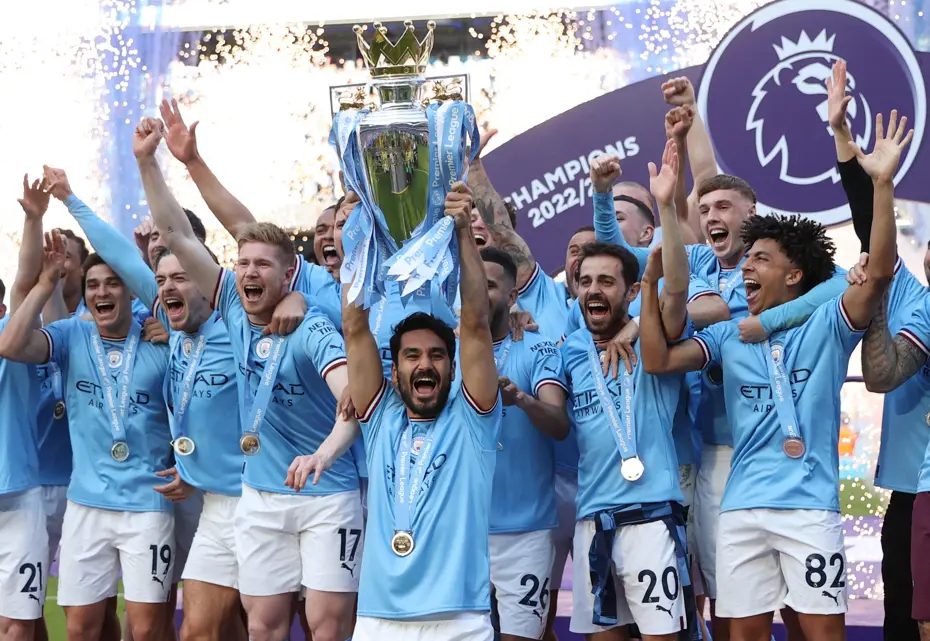 Manchester City'nin şampiyonluk kutlamalarına soruşturma - 9