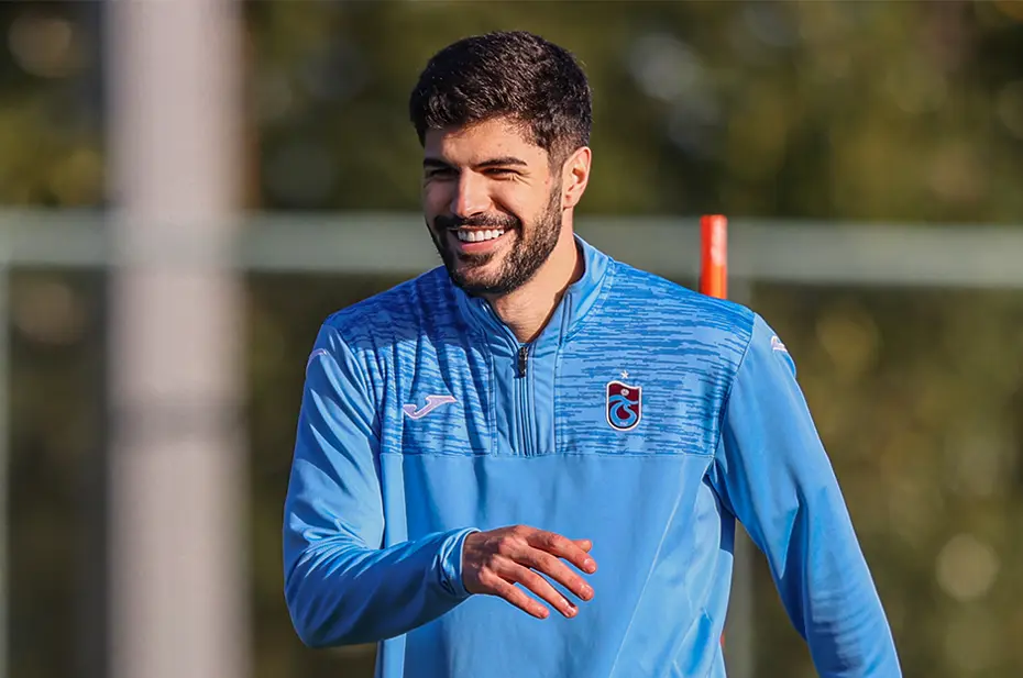 Galatasaray'dan son gün bombası: Milli futbolcunun transferi için anlaşma sağlandı - 4