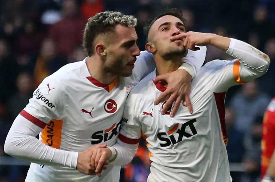 Galatasaray'dan Yunus Akgün'e çılgın zam: Tam 8 katı, yeni maaşı ortaya çıktı - 2 Galatasaray'dan Yunus Akgün'e çılgın zam: Tam 8 katı, yeni maaşı ortaya çıktı - 2