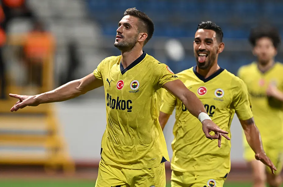 "İlk golde faul var" | Spor yazarları Fenerbahçe için ne dedi? - 4