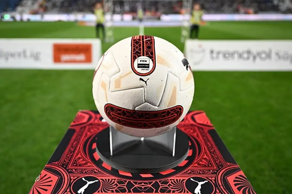 Süper Lig'de Osimhen gol kralı oldu - 3