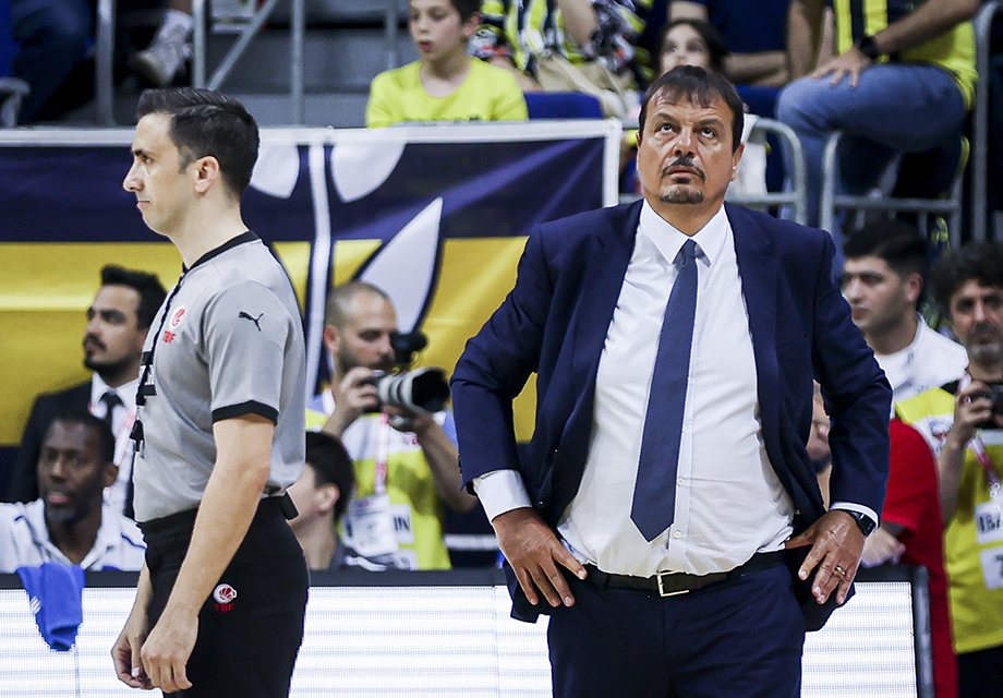Ergin Ataman'ın yeni takımına ilk transfer geliyor