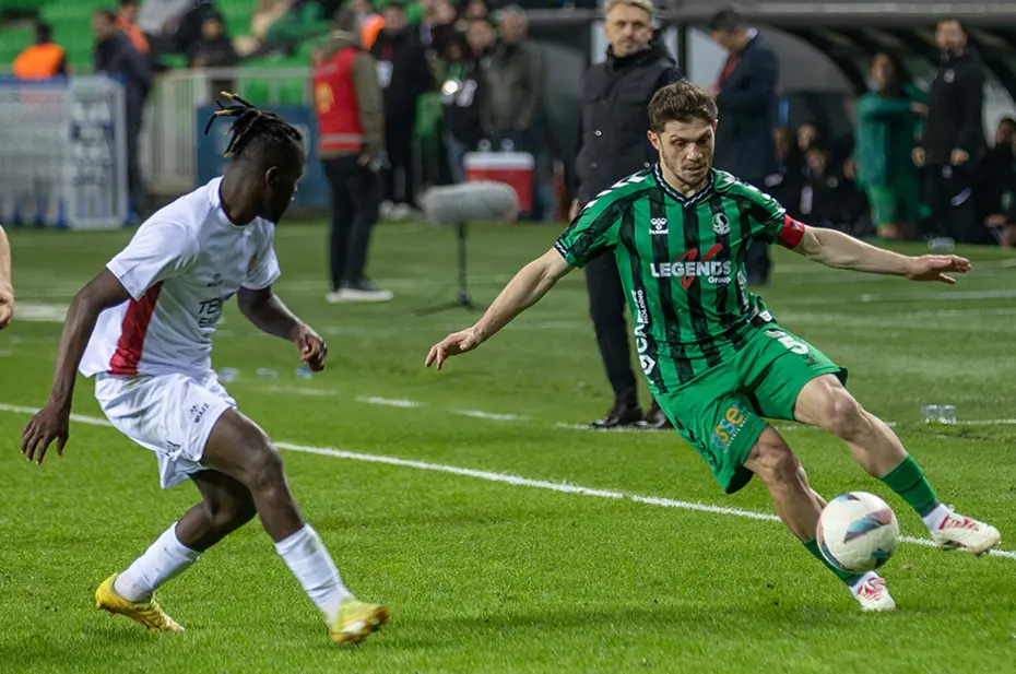 Fenerbahçe'nin keşfettiği Afrikalı yetenek için transfer müjdesi: Bonservisinde yüzde 50 detayı - 7