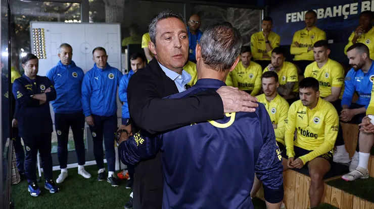 Ali Koç&#x27;tan takıma uyarı: 3 futbolcuyla özel olarak konuştu