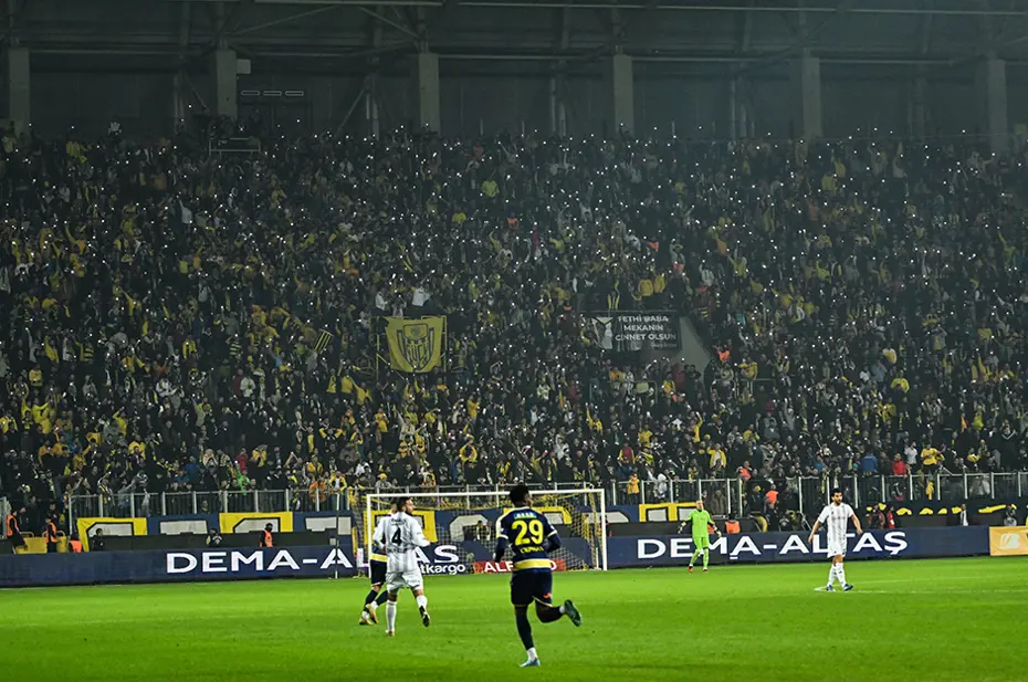 Beşiktaş'ın Süper Lig'de 2023-2024 sezonu fikstürü, derbi maçları ve detaylar - 14 Beşiktaş'ın Süper Lig'de 2023-2024 sezonu fikstürü, derbi maçları ve detaylar - 14