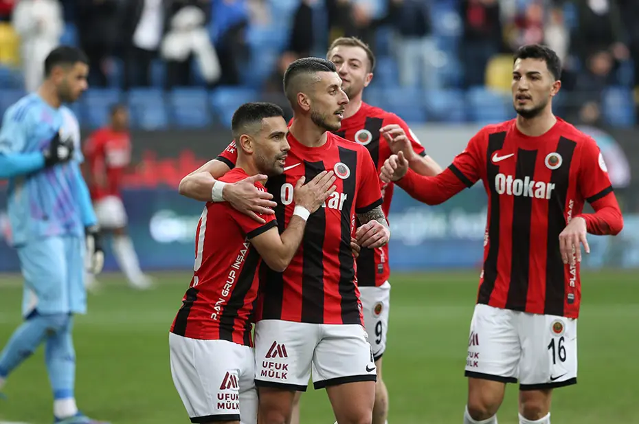 1. Lig'de kader haftası: Süper Lig yarışı, play-off ve küme düşme hattında son durum - 5