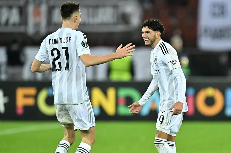 UEFA ülke puanı sıralaması güncellendi! 2 galibiyet, 1 mağlubiyet Türkiye'yi nasıl etkiledi? - 3 UEFA ülke puanı sıralaması güncellendi! 2 galibiyet, 1 mağlubiyet Türkiye'yi nasıl etkiledi? - 3