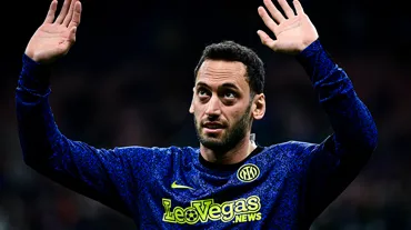 Hakan Çalhanoğlu'ndan transfer açıklaması
