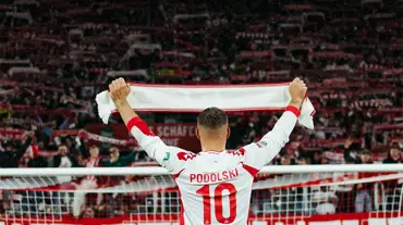 Lukas Podolski gözyaşlarıyla veda etti