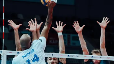 5 setlik maçın galibi Halkbank