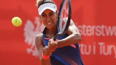 Çağla Büyükakçay, Bulgaristan'da ikinci oldu