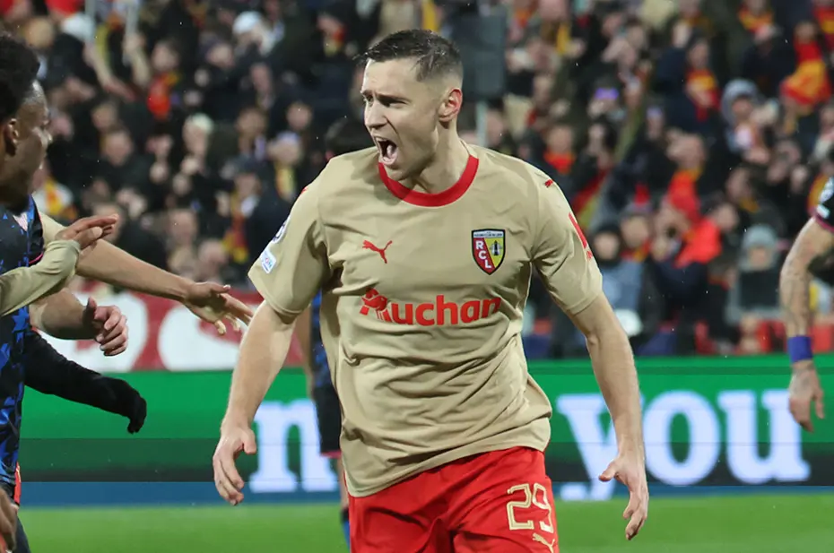 Galatasaray, Frankowski ile anlaşma sağladı: İşte maaşı ve sözleşme süresi - 8 Galatasaray, Frankowski ile anlaşma sağladı: İşte maaşı ve sözleşme süresi - 8