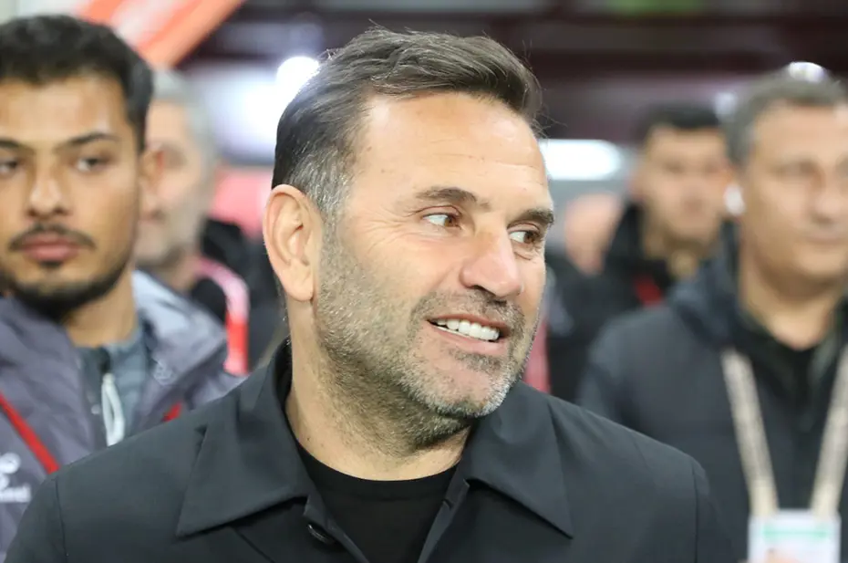 Okan Buruk gelecek sene takımın başında olacak mı? Basın toplantısında duyurdu - 4