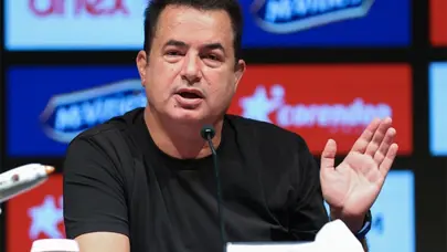 Acun Ilıcalı'dan milli maçta ekrana yansıyan reklamlarla ilgili açıklama