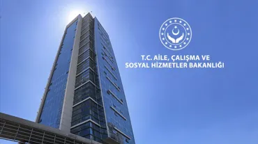 Depremzede çocuklar için evlat edinme talebi: Aile, Çalışma ve Sosyal Hizmetler Bakanlığı açıkladı