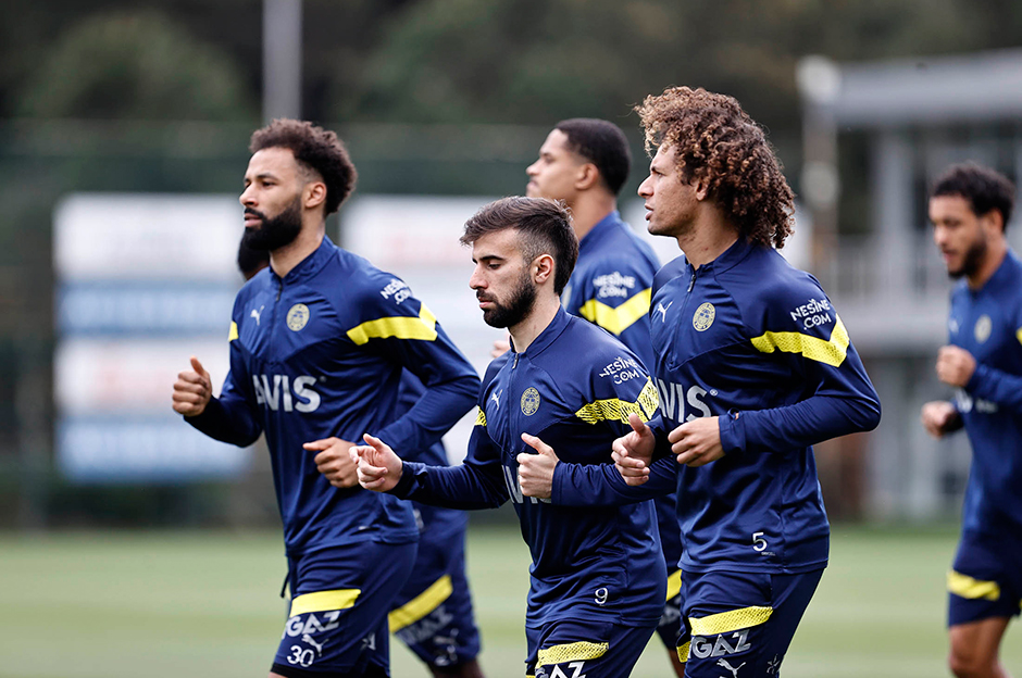 Fenerbahçe'de Sivasspor mesaisi başladı
