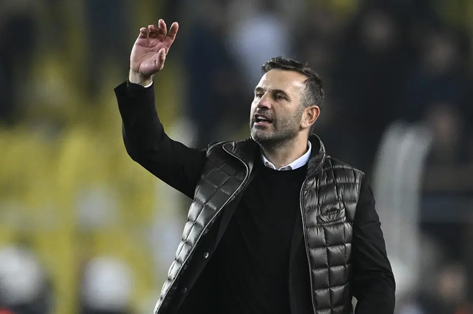 Okan Buruk bir kez daha tarihe geçti - 9