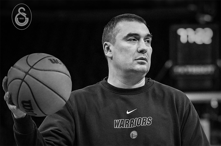 Galatasaray'ın eski oyuncusu kalp krizi geçirip yaşamını yitirdi