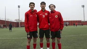 Fenerbahçe 3 transferi TFF'ye bildirdi