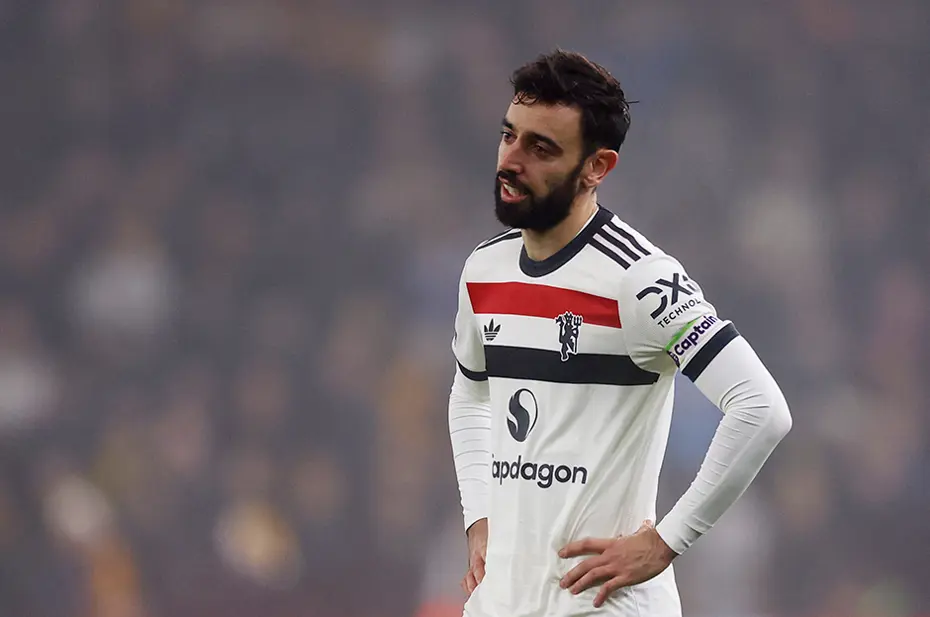 Vitor Pereira, ManU'yu da yıktı: Altay Bayındır'dan sonra Onana da kornerden yedi - 6