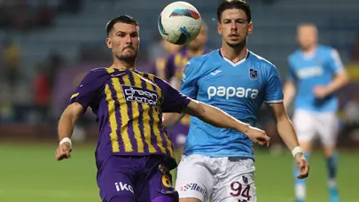 Omzundan sakatlanan Enis Destan hastaneye kaldırıldı