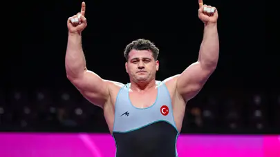 Rıza Kayaalp, Avrupa Güreş Şampiyonası'nda gümüş madalya kazandı