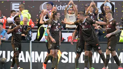 13 yıllık hasret sona erdi: St. Pauli, Bundesliga'ya geri döndü