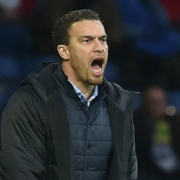 Çanlar Valerien Ismael için çalıyor