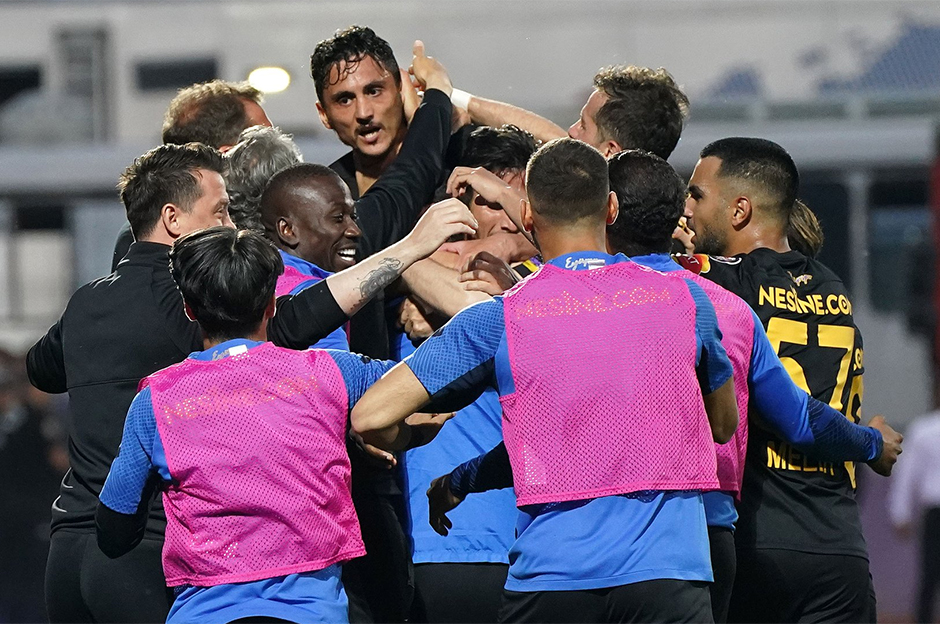 Mustafa Pektemek'in sözleşmesi feshedildi