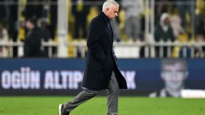 Jose Mourinho yeni transfer için alınan kararı açıkladı: "Listede olmayacak"