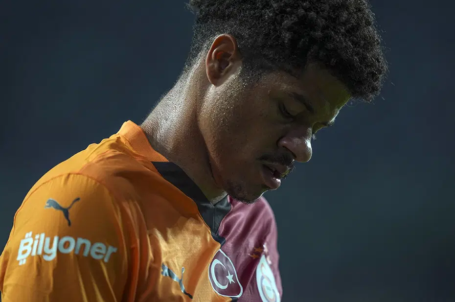 Gabriel Sara'da korkulan senaryo gerçekleşti: Galatasaray'dan karar çıktı - 3 Gabriel Sara'da korkulan senaryo gerçekleşti: Galatasaray'dan karar çıktı - 3