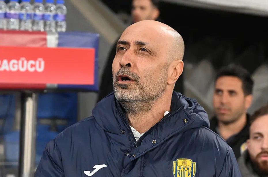 Boştaki teknik direktörler: Listede birçok şampiyon hoca var - 11