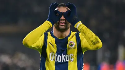 "Sezon başı adamı bidonlayanlar utansın" | Spor yazarları Fenerbahçe için ne dedi?