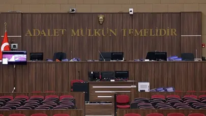 İzmir'de "şike teklifi" suçlamasına hapis istemiyle dava açıldı