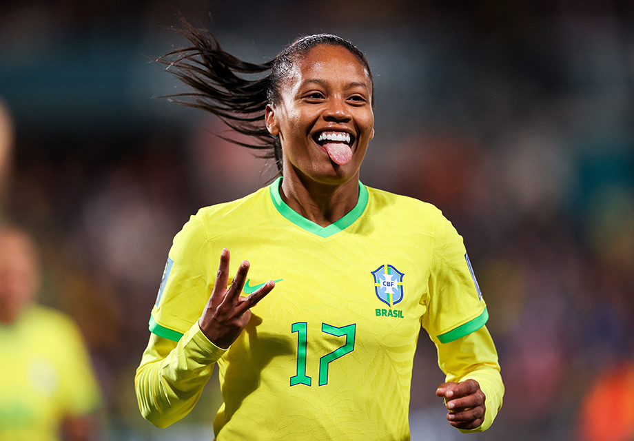 Brezilya, Panama'yı 4 golle geçti