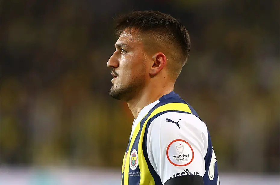 Cengiz Ünder'in menajeri apar topar gitti: Fenerbahçe'de beklenen oluyor - 8 Cengiz Ünder'in menajeri apar topar gitti: Fenerbahçe'de beklenen oluyor - 8