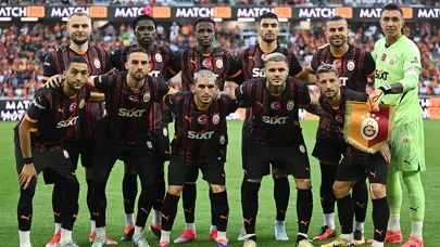 Galatasaray 8. Süper Kupa için sahaya çıkıyor